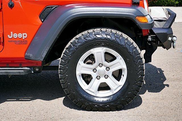 used 2020 Jeep Wrangler Unlimited car, priced at $27,032