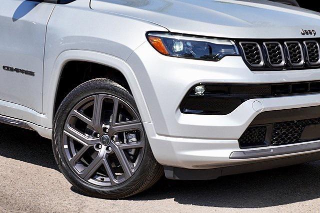 new 2025 Jeep Compass car, priced at $37,966