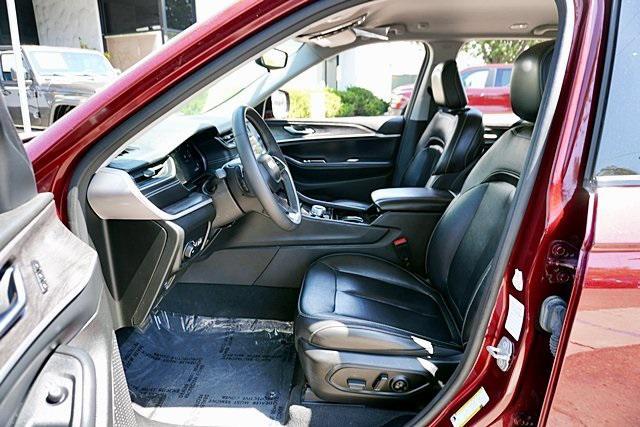 used 2023 Jeep Grand Cherokee car, priced at $25,827