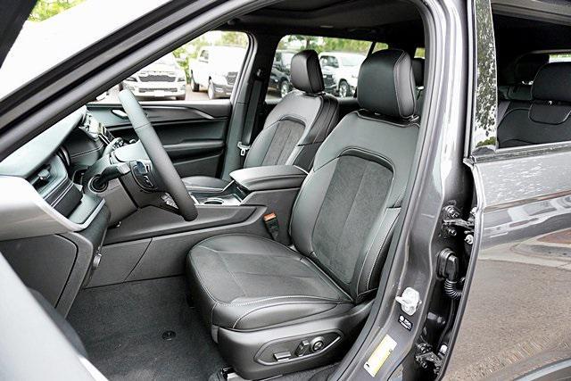 new 2025 Jeep Grand Cherokee L car, priced at $51,920