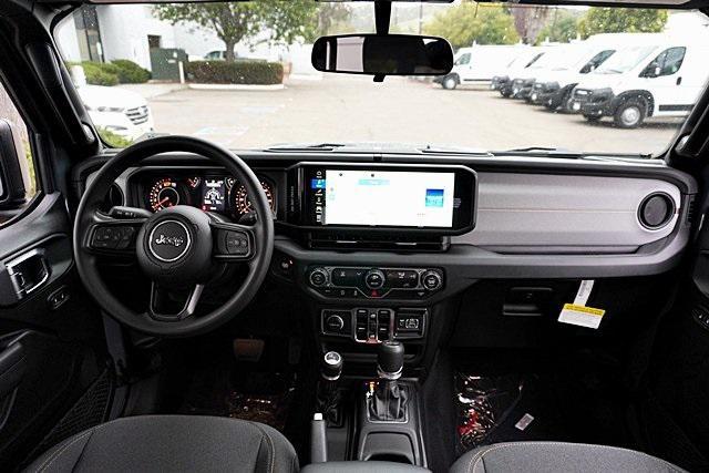 new 2025 Jeep Wrangler car, priced at $41,119