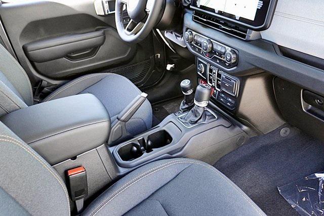 new 2025 Jeep Gladiator car, priced at $48,360