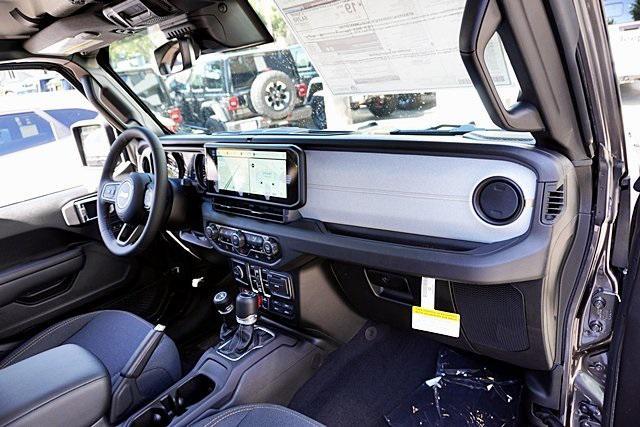 new 2025 Jeep Gladiator car, priced at $48,360