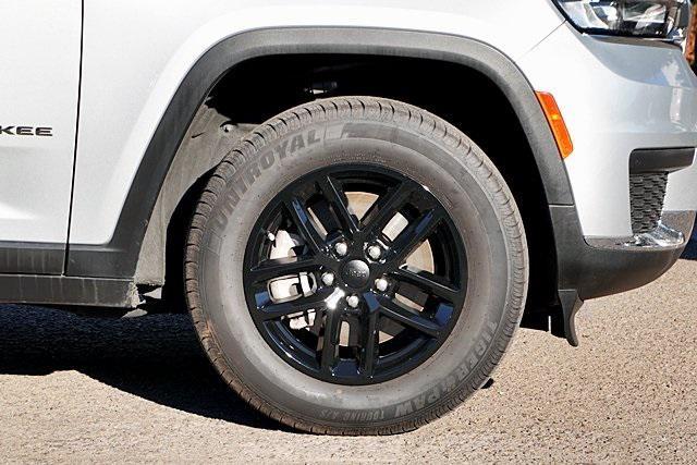 used 2023 Jeep Grand Cherokee L car, priced at $25,396