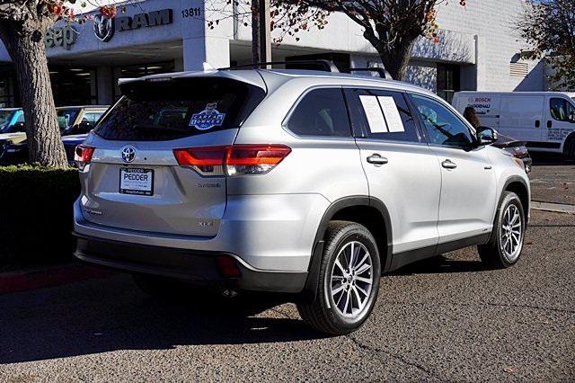 used 2019 Toyota Highlander Hybrid car, priced at $33,278