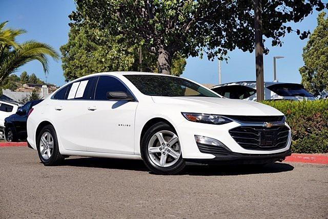 used 2019 Chevrolet Malibu car, priced at $13,385