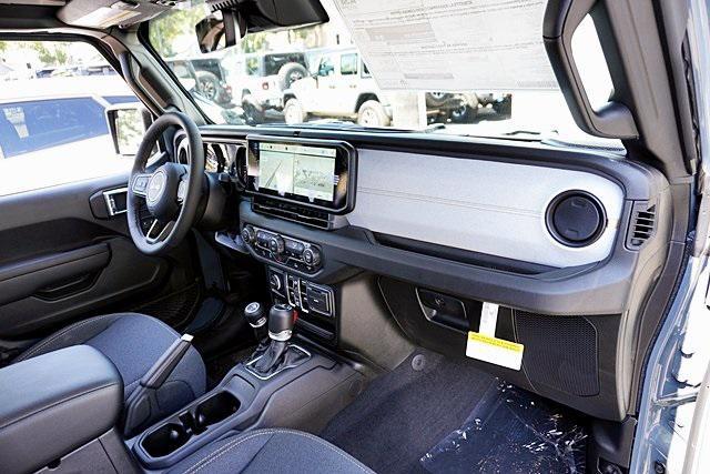 new 2025 Jeep Gladiator car, priced at $46,465