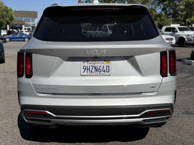 used 2023 Kia Sorento Hybrid car, priced at $31,249