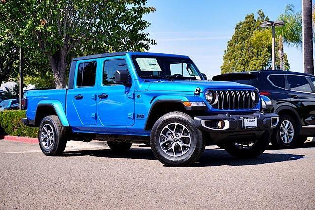 new 2025 Jeep Gladiator car, priced at $46,465