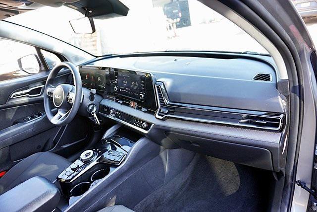 used 2024 Kia Sportage Hybrid car, priced at $25,426