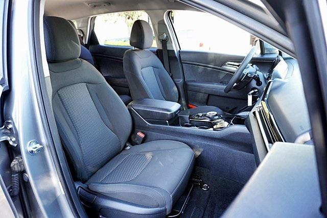 used 2024 Kia Sportage Hybrid car, priced at $25,426