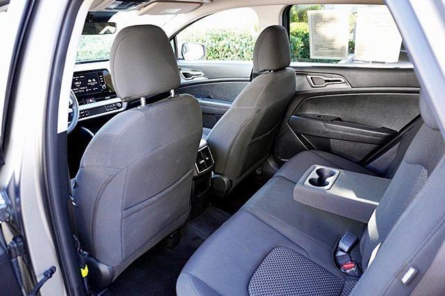 used 2024 Kia Sportage Hybrid car, priced at $25,426