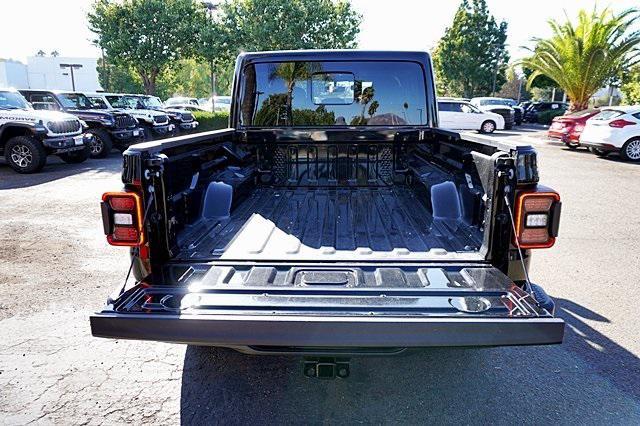 new 2023 Jeep Gladiator car, priced at $50,933