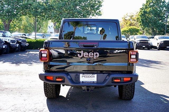 new 2023 Jeep Gladiator car, priced at $50,933