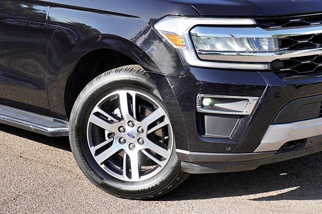 used 2022 Ford Expedition car, priced at $43,712