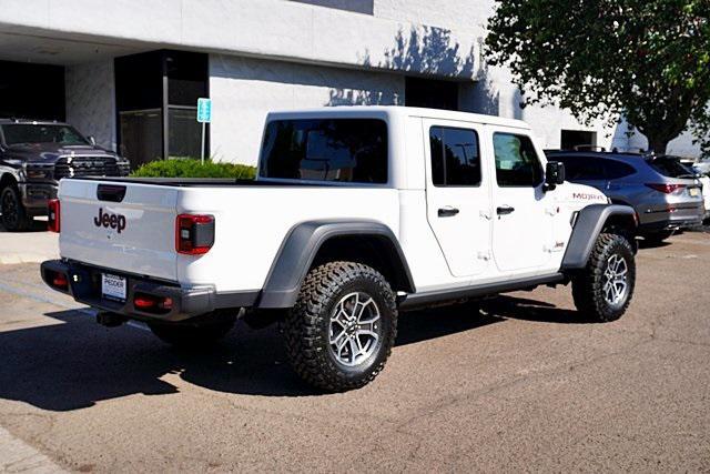 new 2025 Jeep Gladiator car, priced at $52,461