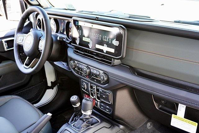 new 2025 Jeep Gladiator car, priced at $52,461