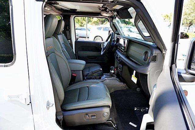 new 2025 Jeep Gladiator car, priced at $52,461