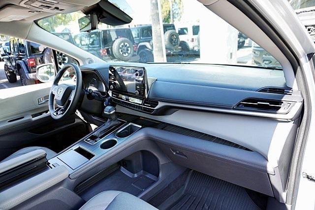 used 2022 Toyota Sienna car, priced at $43,499