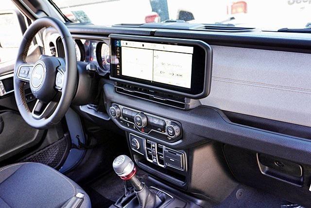 new 2025 Jeep Wrangler car, priced at $36,679
