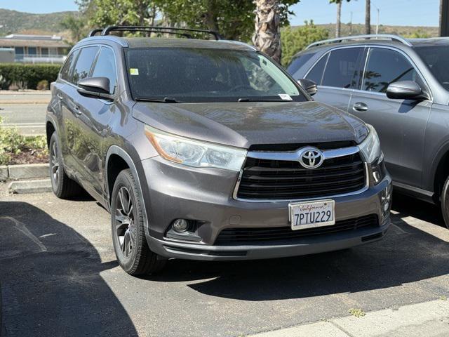 used 2016 Toyota Highlander car, priced at $20,417