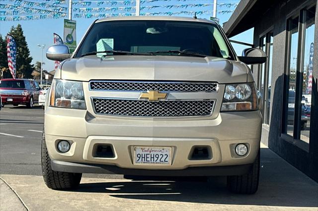 used 2013 Chevrolet Suburban car, priced at $13,689