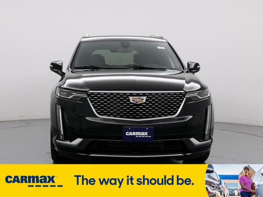 used 2022 Cadillac XT6 car, priced at $44,998