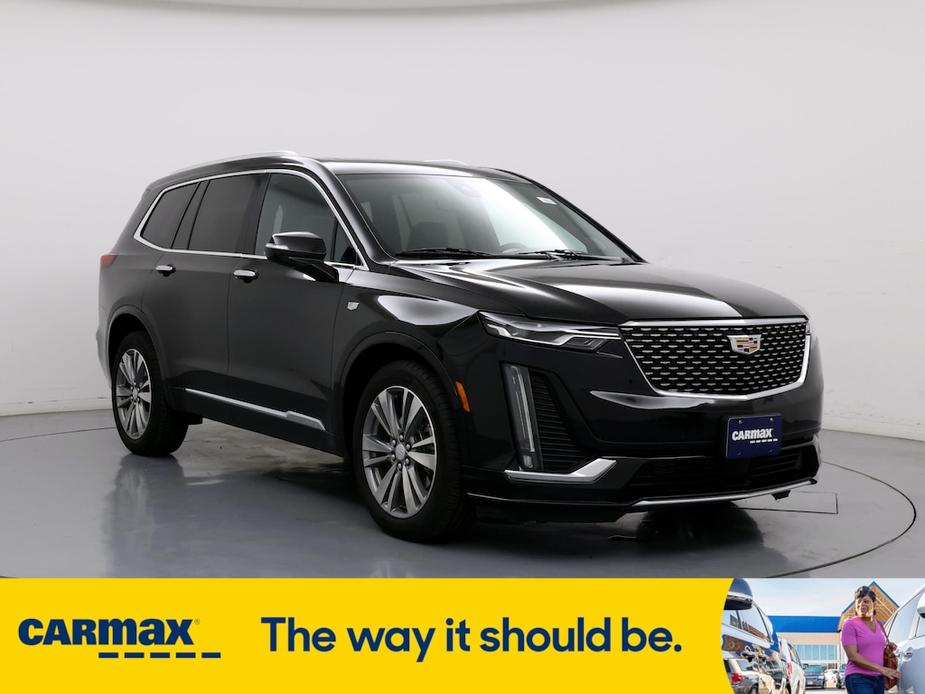 used 2022 Cadillac XT6 car, priced at $44,998