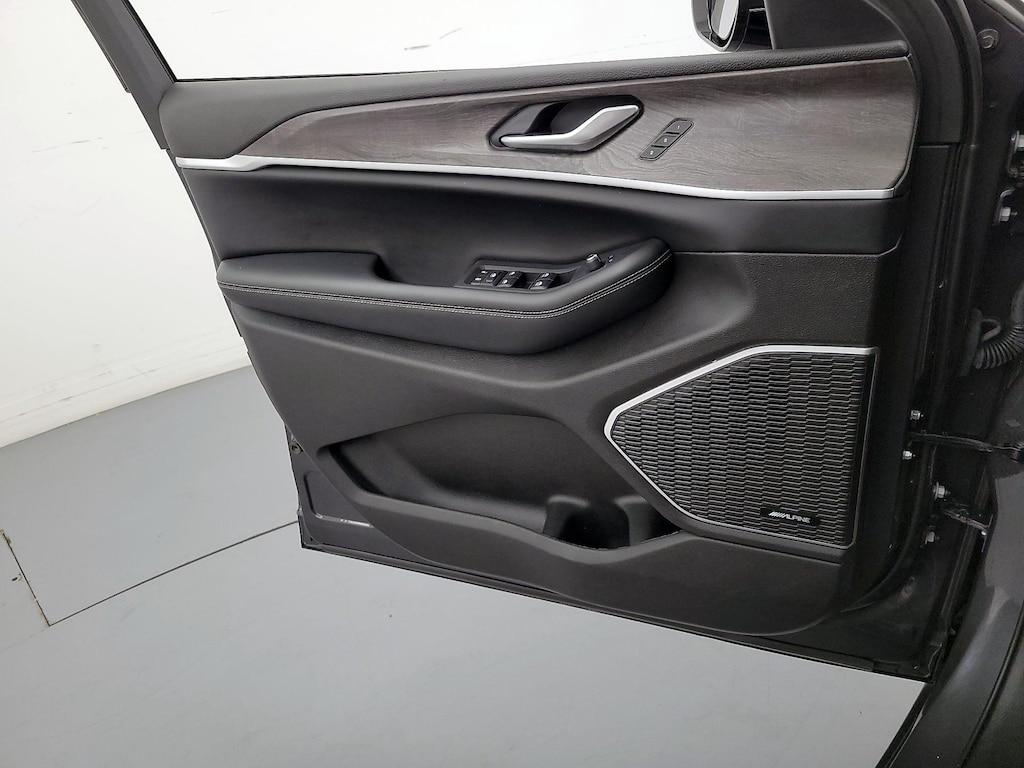 used 2022 Jeep Grand Cherokee car, priced at $34,998