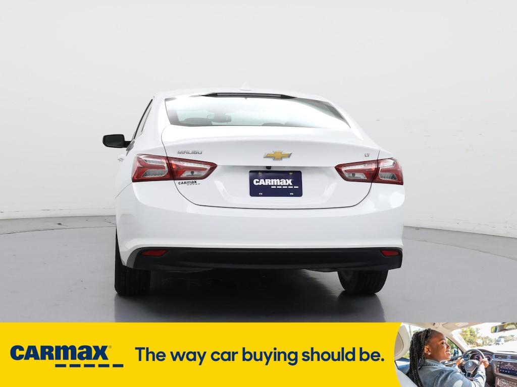 used 2022 Chevrolet Malibu car, priced at $18,998