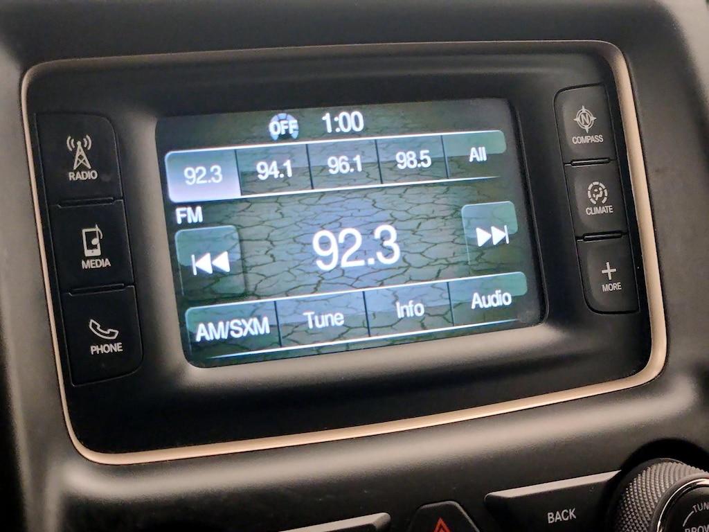 used 2016 Jeep Grand Cherokee car, priced at $17,998
