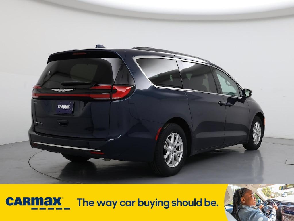 used 2022 Chrysler Pacifica car, priced at $35,998