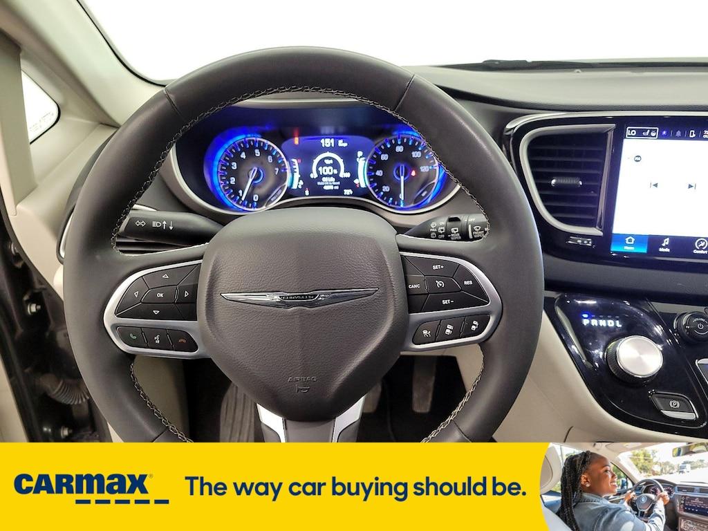 used 2022 Chrysler Pacifica car, priced at $28,998