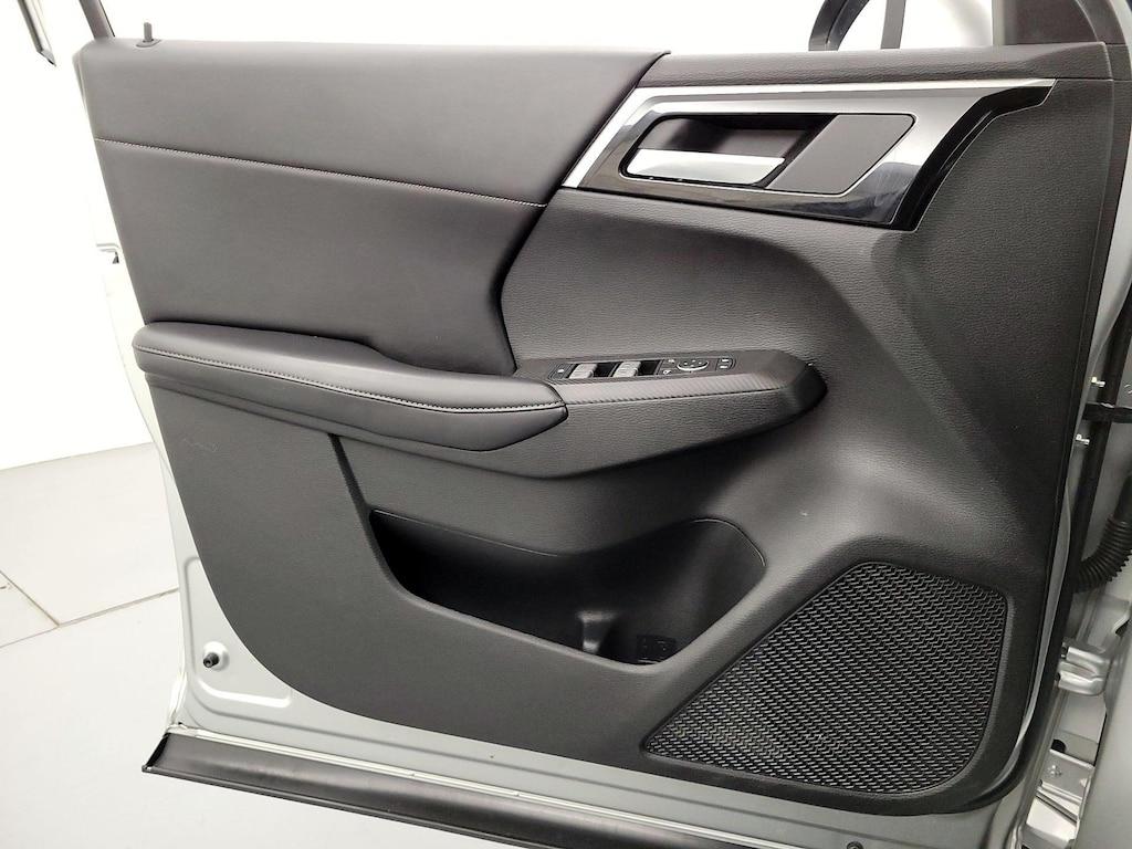 used 2022 Mitsubishi Outlander car, priced at $25,998
