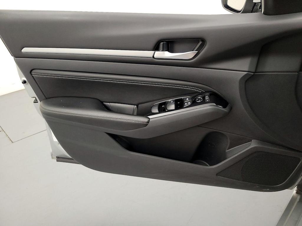used 2023 Nissan Altima car, priced at $22,998