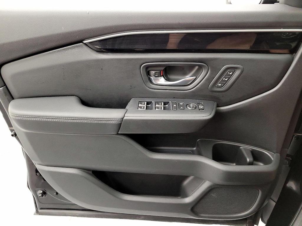 used 2024 Honda Pilot car, priced at $45,998