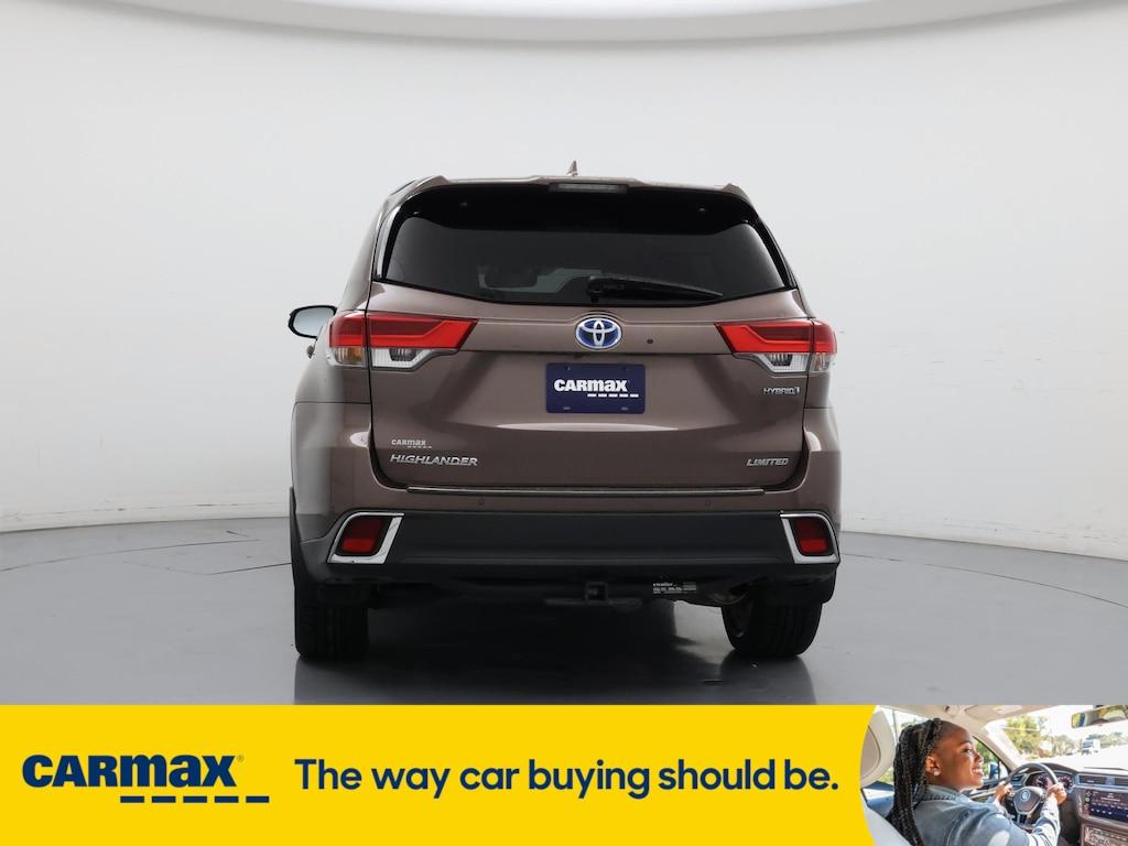 used 2017 Toyota Highlander Hybrid car, priced at $34,998