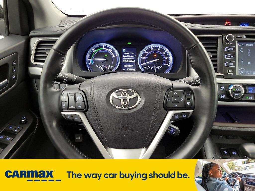used 2017 Toyota Highlander Hybrid car, priced at $34,998