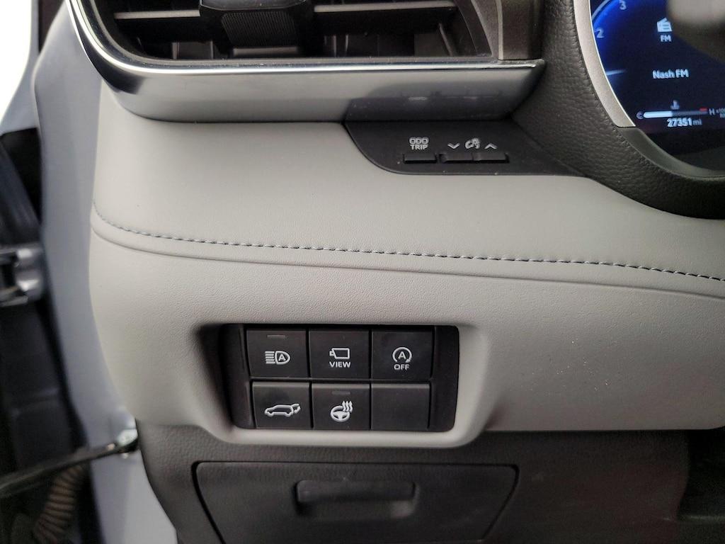 used 2024 Toyota Highlander car, priced at $45,998