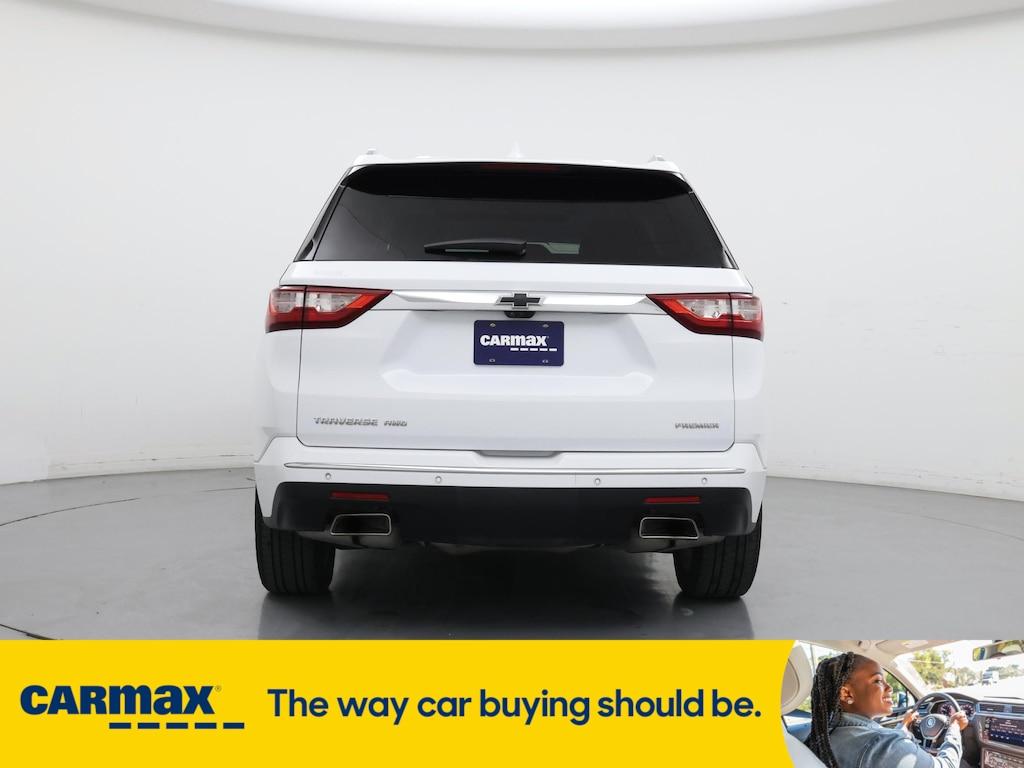 used 2021 Chevrolet Traverse car, priced at $31,998