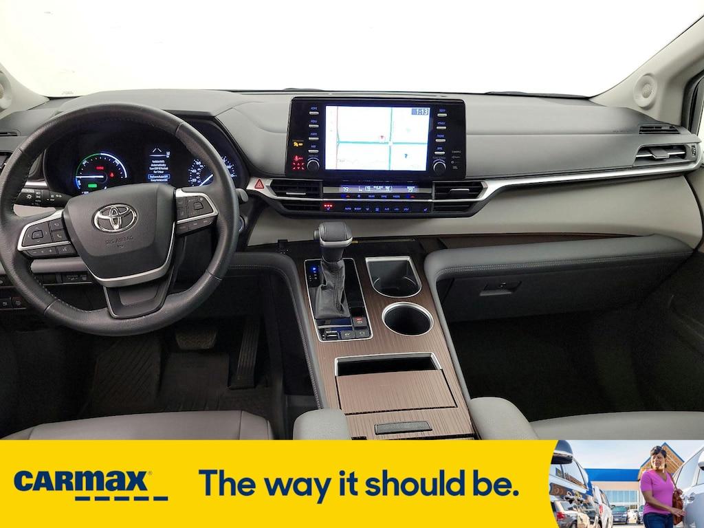 used 2021 Toyota Sienna car, priced at $39,998