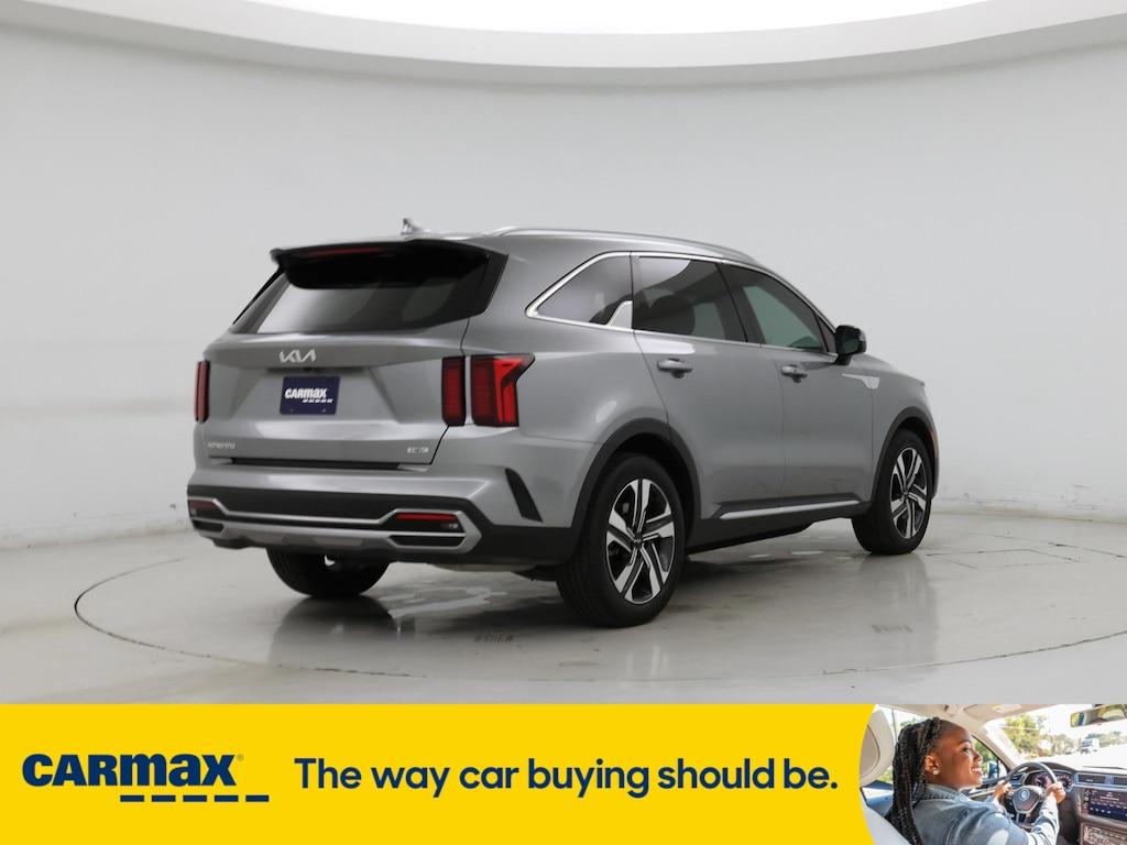 used 2023 Kia Sorento Hybrid car, priced at $33,998