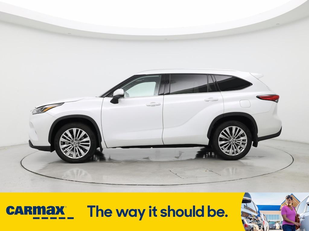 used 2023 Toyota Highlander car, priced at $53,998
