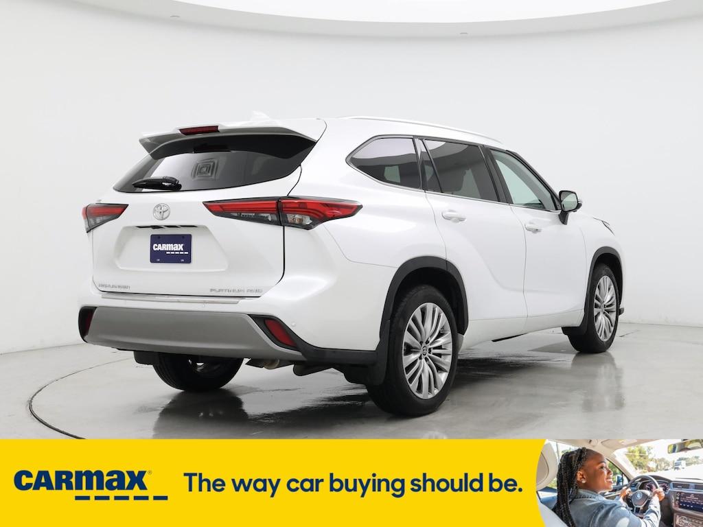 used 2023 Toyota Highlander car, priced at $53,998