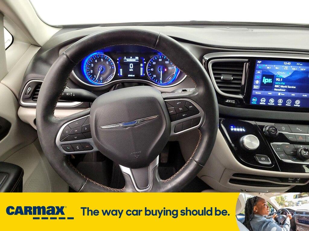 used 2020 Chrysler Pacifica car, priced at $27,998