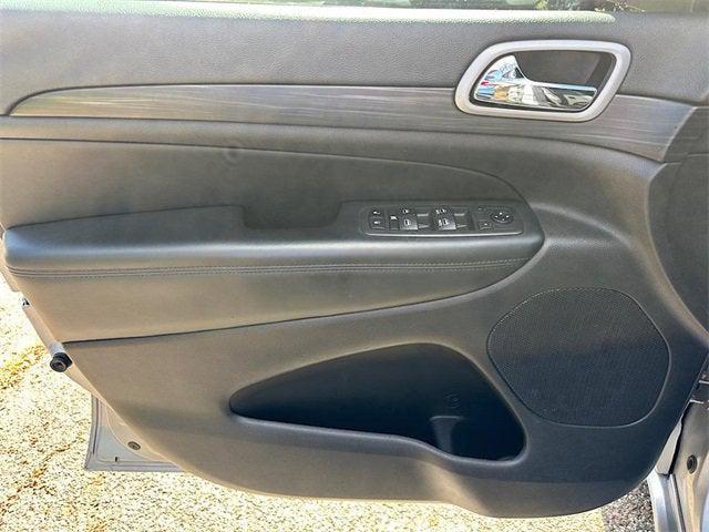 used 2020 Jeep Grand Cherokee car, priced at $23,499