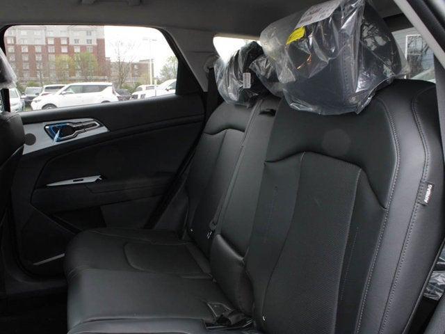 new 2025 Kia Sportage car, priced at $31,024