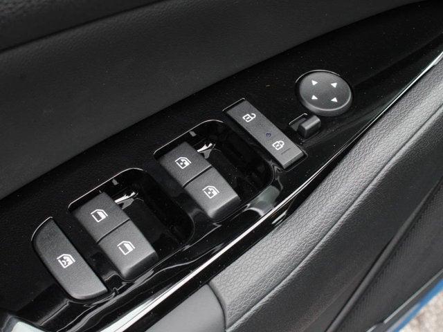 new 2025 Kia Sportage car, priced at $31,024