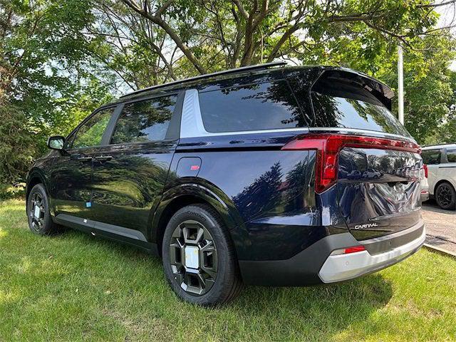 new 2026 Kia Carnival Hybrid car, priced at $43,016