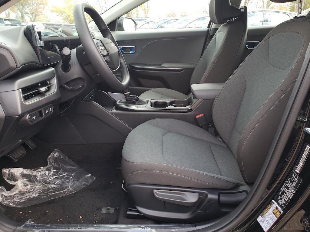 new 2025 Kia K4 car, priced at $22,178